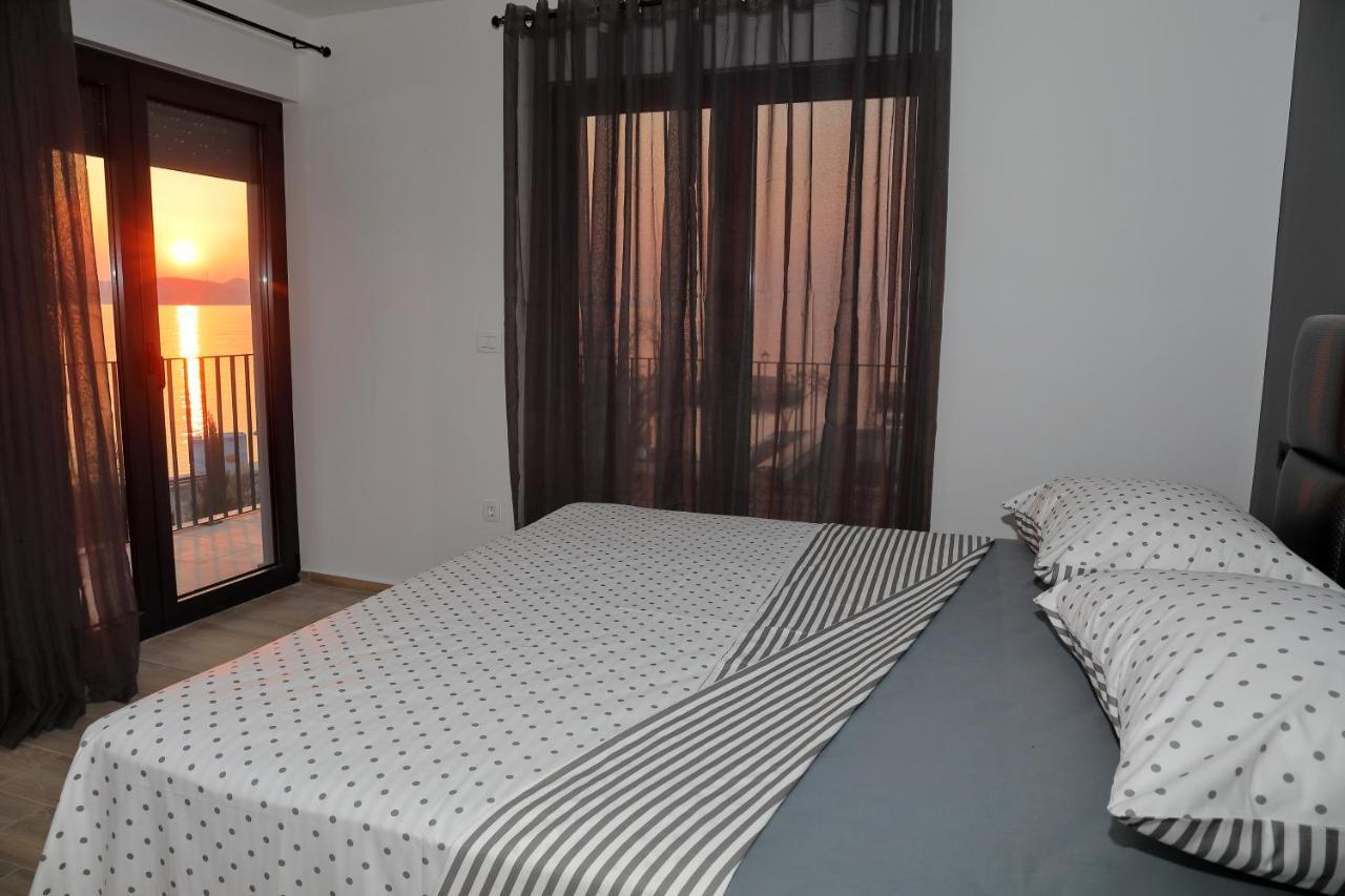 Apartmani More Бибинє Екстер'єр фото