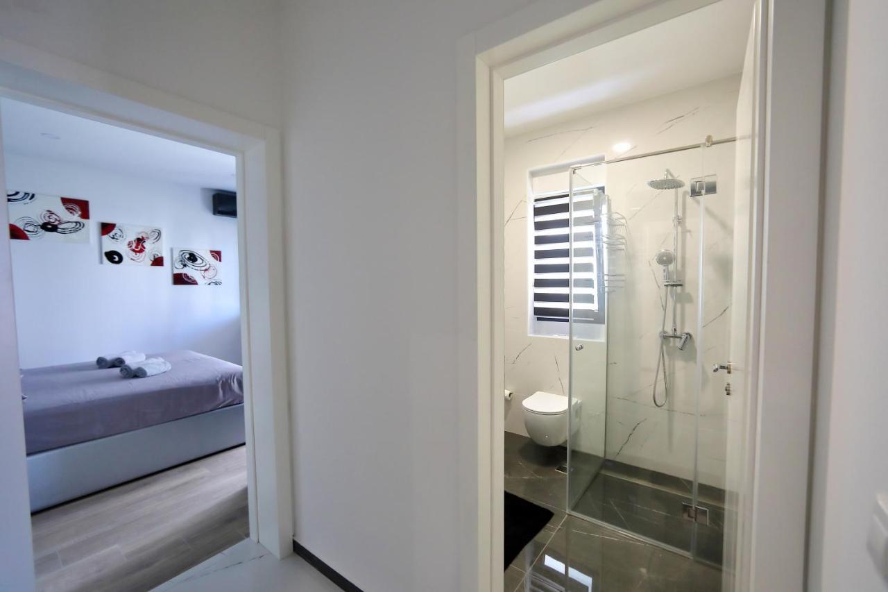 Apartmani More Бибинє Екстер'єр фото