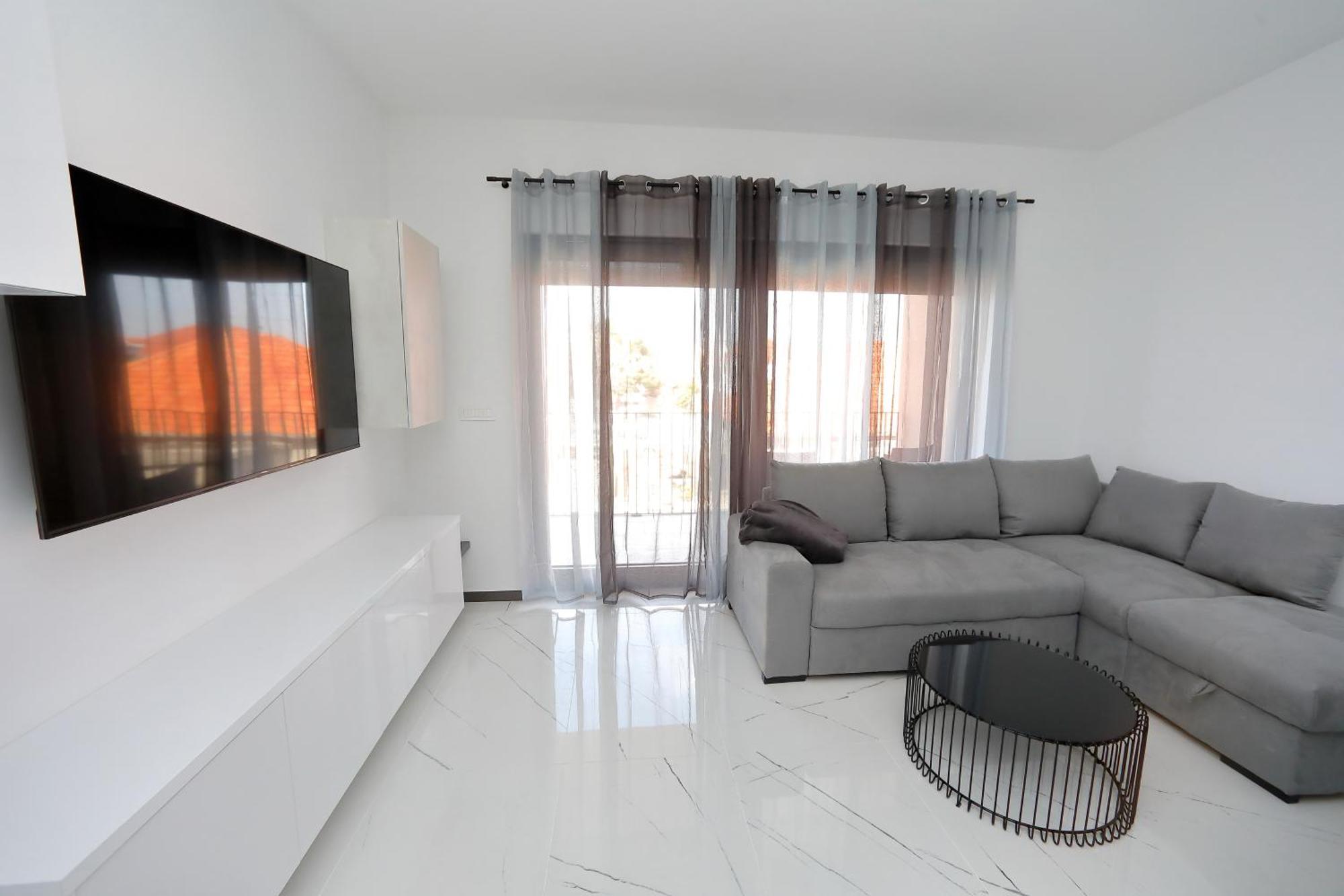 Apartmani More Бибинє Номер фото